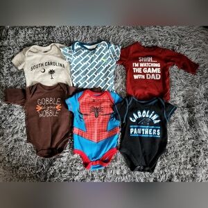 Baby Boys - Lot Of 6 Onesies - Size 0 To 3 Months